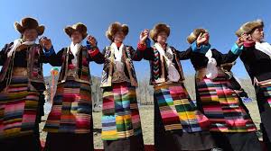 Tibet Clothing: See How Tibetan People ...