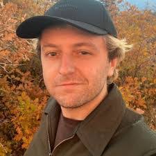 Maxwell Smith's Instagram, Twitter & Facebook