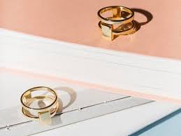 The Best Places To Buy Affordable Fine Jewelry Affordable Fine Jewelry Jewelry Sites Buy Jewellery Online