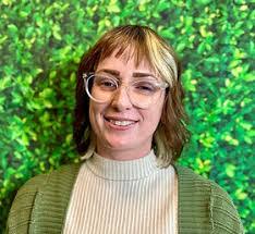 Emily Cade's Instagram, Twitter & Facebook