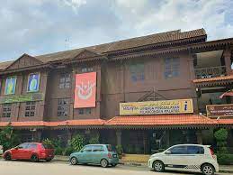 04 mei 2021 menteri pelancongan, seni dan budaya malaysia menghadiri rakaman bagi program ruang bicara bernama yang akan ditayangkan pada hari raya pertama nanti Lembaga Pengalakan Speed Media Events Distribution Facebook