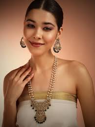 White Colour Jewellery