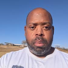 GODDAMN BIZZY!!!! . DINMER SMALL AQNI .7位商 EAZY-E Se'f သ0 5 రాాబబబ . ROB ل  ROB 2РАС BIGGIE SMALLZ هاو؟ S ا TF . BIGGIE MALLZ С GÎR EG E .