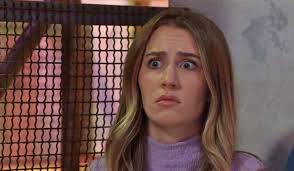 Natalia is a traitor! I'm glad Carly will be with Sonny in LA!