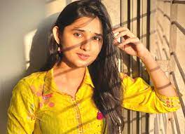 As per a reliable source, there are bright chances of kanika mann being roped in to play bondita. B2 Evbgaxxmcum