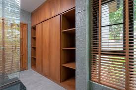 Natürlich ist jeder schrank aufbauen ohne anleitung 24 stunden am tag bei amazon.de verfügbar und somit sofort lieferbar. Schrank Aufbauen Lassen Berlin