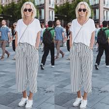 Black And White Square Pants Outfit Ideas Instagram Photo By Aker Brygge Trend Jun 22 2016 At 6 57am Utc Stylish Spring Outfit How To Wear Culottes Stripe Outfits