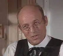 Been watching LHOTP my whole life and just realized that ”Ed Stacey” in S1  E21: Money Crop, is the same actor that played Mr. Sprague; the banker. 😊  Actor's name: Ted Gehring