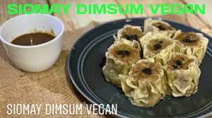 Rajang kasar jamur kuping dan rajang siapkan kulit dimsum yang sudah dibuat, masukkan isian adonan udang yang sudah didinginkan. Siomay Dimsum Vegan Youtube