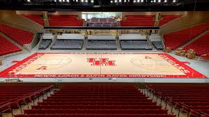 The university of houston cougars men's basketball team faces syracuse saturday in the sweet 16 round of the ncaa men's basketball tournament. U Of Houston Full Court View Z Floor Sport Flooring