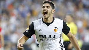 Le club espagnol a officialisé l'arrivée de l'attaquant portugais, en provenance du psg. Transfer Market Laliga Goncalo Guedes Set On Valencia Move Marca In English