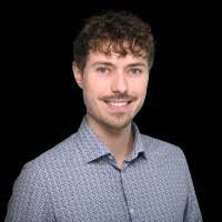 100+ perfiles de «Engelke»