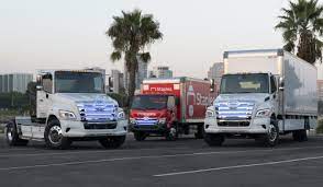 Hino employing the common rail fuel injection system, has. Hino Trucks Announces Project Z For Class 4 8 Zero Emission Trucks Fuel Cell And Battery Electric Green Car Congress