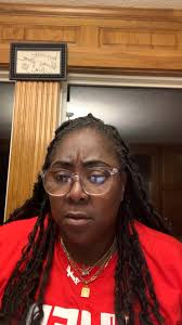 🐘 The Straight SNAPPED Magazine 🌎