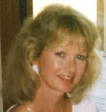 Robin Mccomb's Instagram, Twitter & Facebook