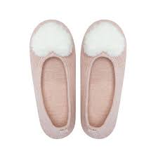 Her hair, a dark brown, was straight and of longer than shoulder length. Sayfut Memory Foam Slippers For Women Closed Toe Non Slip House Shoes Indoor Outdoor Slippers Shoes Fuzzy House Slippers Walmart Canada