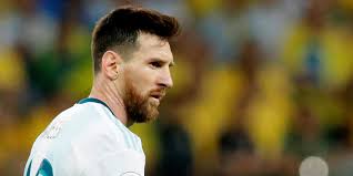 И будьте в курсе текущего счёта, авторов всех голов. Smi Messi I Kavani Ustroili Potasovku V Pereryve Matcha Argentina Urugvaj