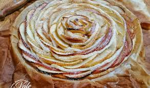 Torta di mele al mascarpone: Torta Di Mele E Pasta Sfoglia Velocissima Solo 3 Ingredienti