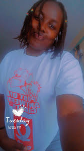 Veronica Vee (@veronica.vee.14418) • Facebook