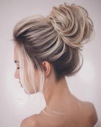 Beautiful And Easy Hairstyle Idea For All Occasions Medium Hair Styles Hair Bun Maker Hair Styles