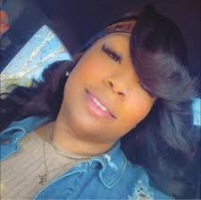 Jane Mary's Instagram, Twitter & Facebook