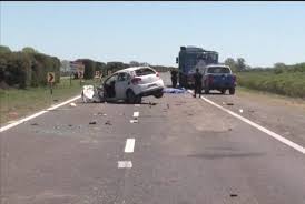 Reunión por la nueva ruta 33 en general villegas. Accidente Fatal En La Autopista Rosario Santa Fe Una Mujer Murio Tras Un Choque Radio Mitre
