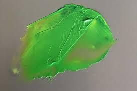 Green paint colors are making a comeback: How To Mix Green And Why You Must Understand Color Bias