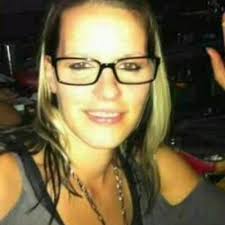 Nichole Cozze (@NicholeCozze)