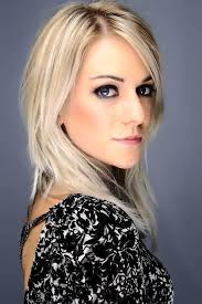 Tiffany Barlow (@tiffanypearl27)