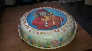 Benjamin Blumchen Torte Zum 3 Geburtstag Kinder Pinguin Fullung Essen Fur Kinder Blumen Torte Backen
