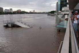 Fri 14 jan 2011 15.54 gmt first published on fri 14 jan 2011. Timeline Five Years On From Deadly Brisbane And South East Queensland Floods Abc News Australian Broadcasting Corporation