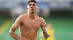 Florinel coman, 22, from romania fcsb, since 2017 left winger market value: Video Dovada CÄƒ Florinel Coman A Ajuns La Statutul De Star Al Ligii 1 Ce I S A Intamplat La Meciul Amical Cu Germanii De La Karlsruher