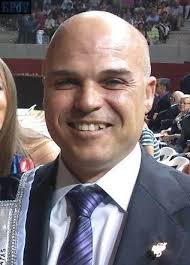 Pedro Miguel Ferri García, nuevo presidente de la comparsa de Piratas de  Villena