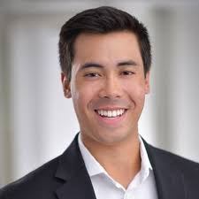 I am excited to announce that I have accepted a commercial real estate  internship with Frauenshuh, Inc.