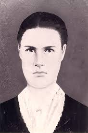 Mary Mcminn's Instagram, Twitter & Facebook