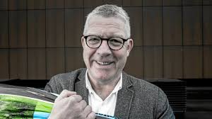 Corona-kultur er hjemmekultur. Men hvad gør alle de andre? Her er  kendissernes svar