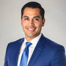 Roger Solorzano's Instagram, Twitter & Facebook