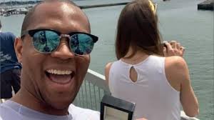 La demande en mariage de mon fiancé était très romantique. Il Demande Sa Petite Amie En Mariage A 23 Reprises Sans Qu Elle S En Rende Compte Redon Maville Com