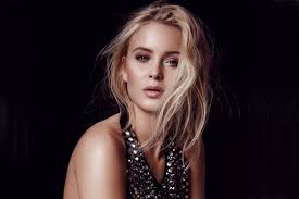 Zara larsson is an international phenomenon who believes in the power of pop, with an. Zara Larsson I Want People To Look At Me All The Time London Evening Standard Evening Standard