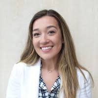 Emily Batts's Instagram, Twitter & Facebook