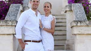 Brautkleid / hochzeitskleid /nina/ satin 38 weiß. Manuel Neuer So Sah Ninas Hochzeitskleid Nummer Vier Aus