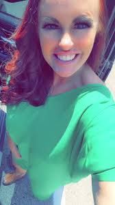 Windy Lee (@windyleeloutherback)