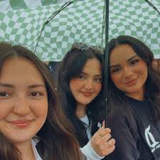 ALEXIS CHAVEZ (@_alexis_travels_) • Instagram photos and videos