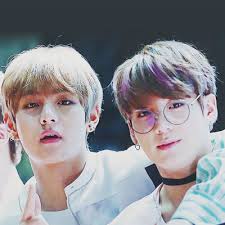 Destinee Bell (@baby_not_oppa)