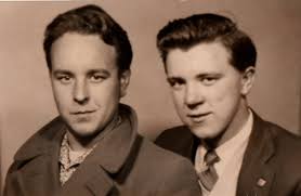 Anyone ever have a haircut at Bill Bunce shop ?