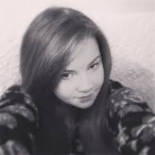 Evie Walsh (@WalshEvie)