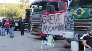 A greve causou uma crise sem precedentes no abastecimento do brasil, levando o governo a criar, às pressas, um pacotão de medidas para a categoria. O Que Sabemos Sobre A Possibilidade De Greve Dos Caminhoneiros Na Regiao