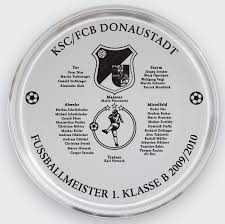 Shop for foosball tables in foosball. Fussball Zinn Tablett Mit Gravur Fussball Meisterteller