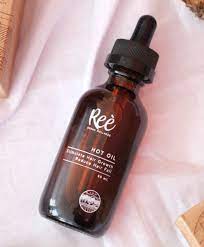 Hair tonic adalah cairan penumbuh rambut yang mengandung mineral dan ekstrak herbal, sehingga bermanfaat untuk membantu pertumbuhan rambut dan menguatkan akar rambut. 6 Rekomendasi Hair Oil Lokal Bagus Untuk Rambut Rontok