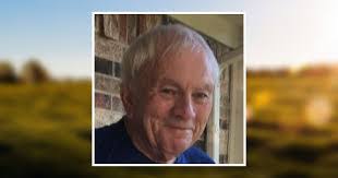 Sophia Holt's Instagram, Twitter & Facebook